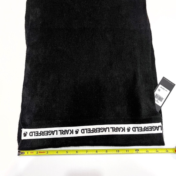 NWT Karl Lagerfeld Black Knit Name Logo Band Infinity Scarf - Picture 14 of 14